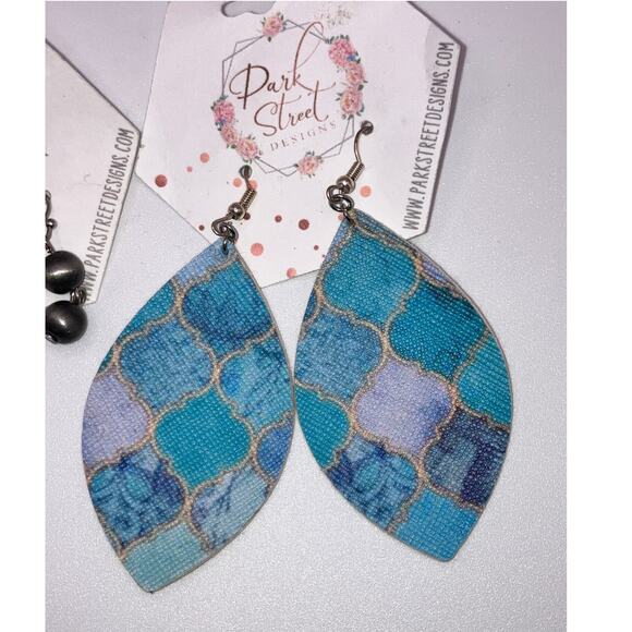 NWT! Two Park Street Designs Dangle Earrings! - Picture 10 of 14